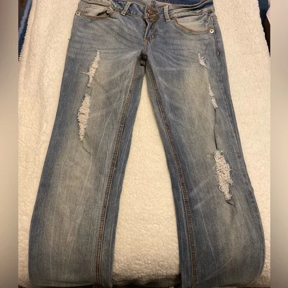 Royal Blue-bootcut torn jeans..size 9x39 - Picture 12 of 12